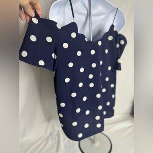 Monteau Los Angeles women’s medium scalloped off shoulder shirt